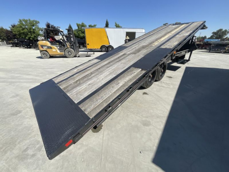 New 2024 Diamond C Trailers DET208L30X102GN 8.5FT X 30FT 18K GVW Gooseneck Tilt Trailer