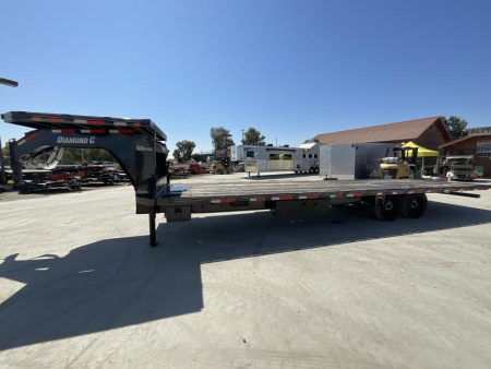 New 2024 Diamond C Trailers DET208L30X102GN 8.5FT X 30FT 18K GVW Gooseneck Tilt Trailer