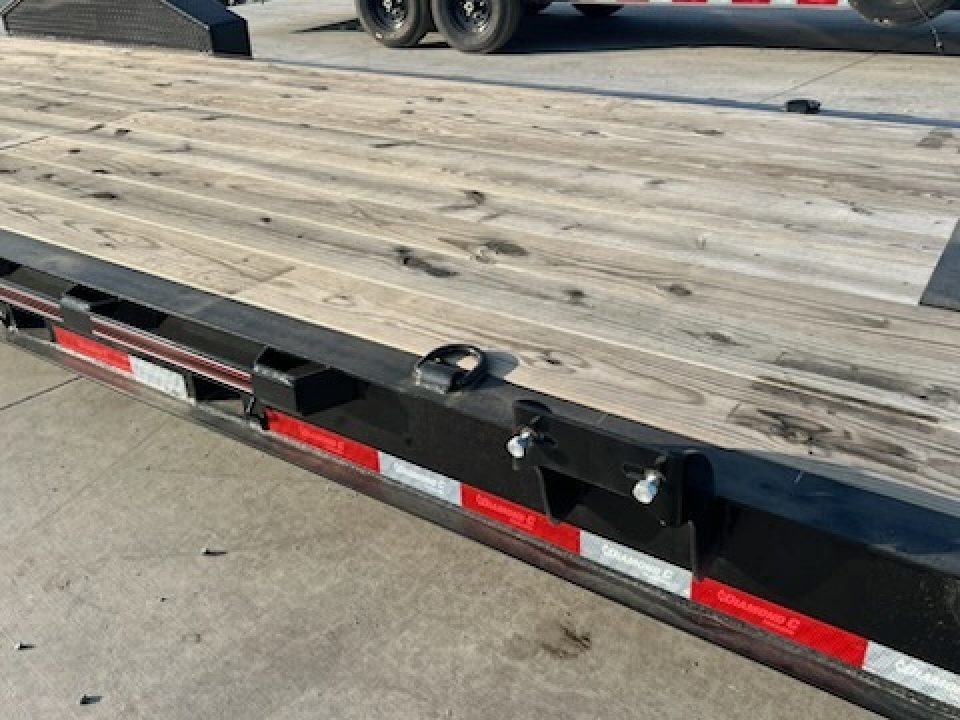 New 2024 Diamond C Trailers LPX208L26X80 6.5FT X 26FT 18K GVW Equipment Trailer