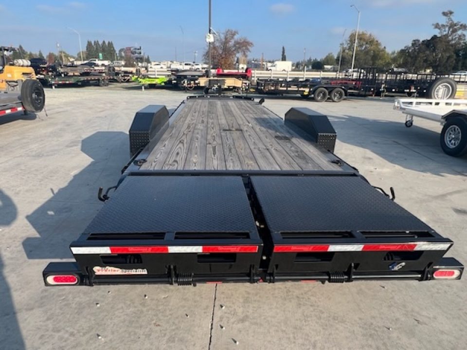 New 2024 Diamond C Trailers LPX208L26X80 6.5FT X 26FT 18K GVW Equipment Trailer
