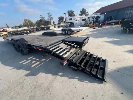 New 2024 Diamond C Trailers LPX208L26X80 6.5FT X 26FT 18K GVW Equipment Trailer