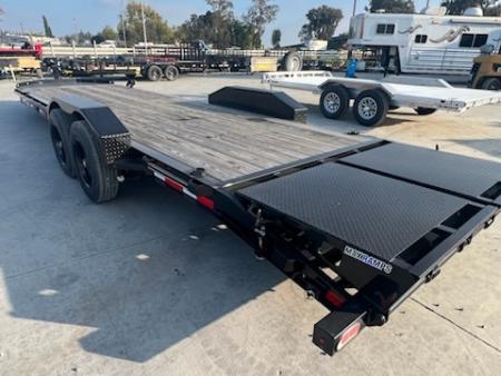 New 2024 Diamond C Trailers LPX208L26X80 6.5FT X 26FT 18K GVW Equipment Trailer