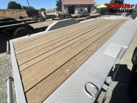 New 2025 Diamond C Trailers LPX207L18X82 7FT X 18FT 14.9K GVW Equipment Trailer