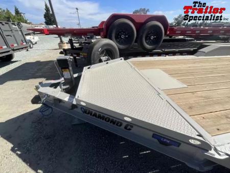 New 2025 Diamond C Trailers LPX207L18X82 7FT X 18FT 14.9K GVW Equipment Trailer