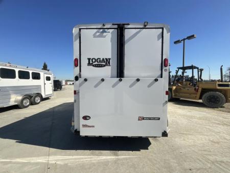 New 2025 Logan Coach BULLSEYE2BPSTR BULLSEYE 2H BP STRAIGHT LOAD Horse Trailer