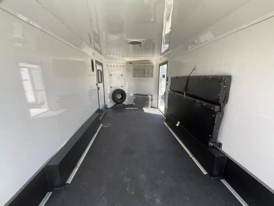 New 2025 Logan Coach TORQUE16BP Toy Hauler