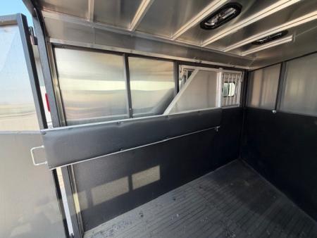 New 2025 Logan Coach CROSSFIRE2BP CROSSFIRE 2 HORSE BP Horse Trailer