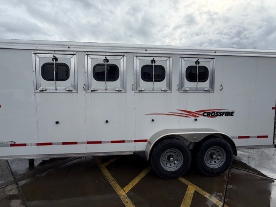 New 2026 Logan Coach CROSSFIRE4GN CROSSFIRE 4 HORSE GN Horse Trailer