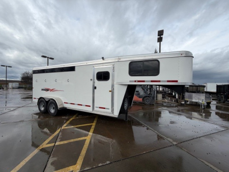 New 2026 Logan Coach CROSSFIRE4GN CROSSFIRE 4 HORSE GN Horse Trailer