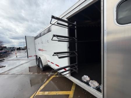 New 2026 Logan Coach CROSSFIRE4GN CROSSFIRE 4 HORSE GN Horse Trailer