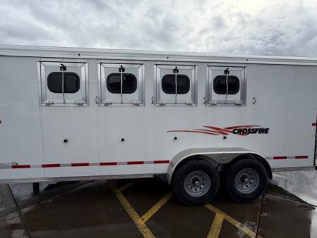 New 2026 Logan Coach CROSSFIRE4GN CROSSFIRE 4 HORSE GN Horse Trailer