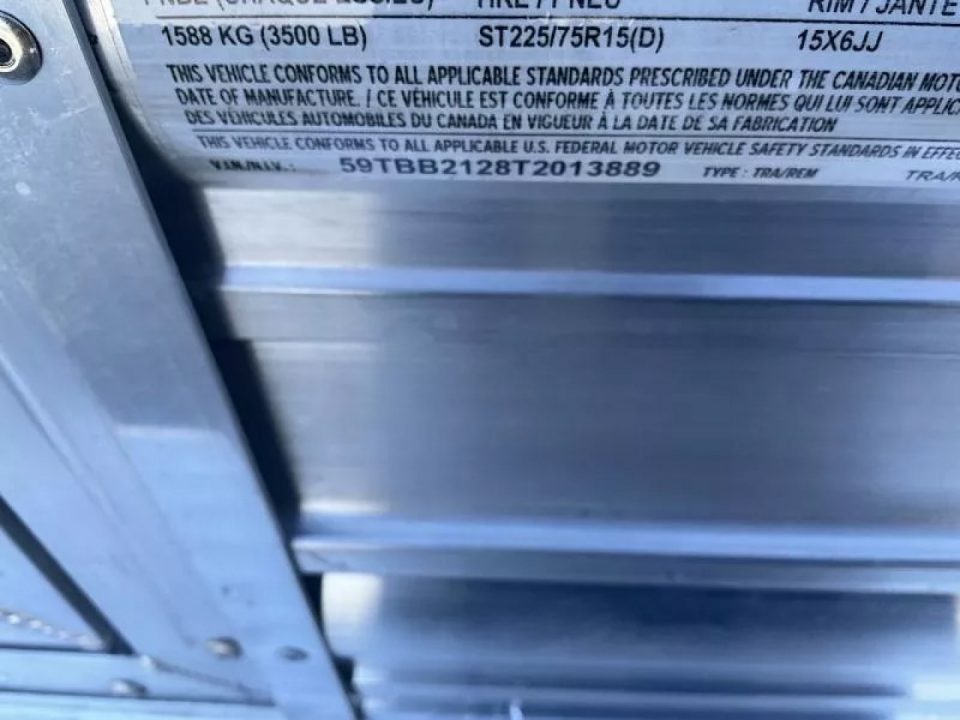 New 2026 Logan Coach BULLSEYE3HBPXL BULLSEYE 3 HORSE BP XL Horse Trailer