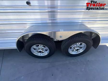 New 2026 Logan Coach BULLSEYE3HBPXL BULLSEYE 3 HORSE BP XL Horse Trailer