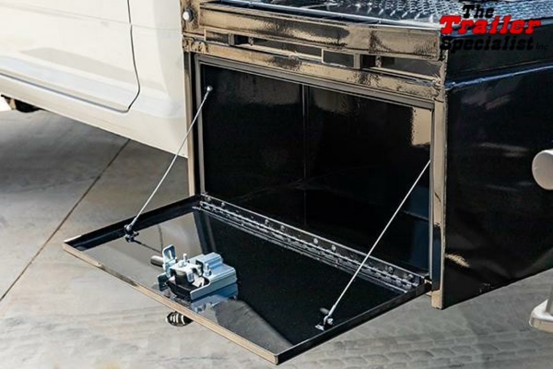 New 2000 CM Truck Beds HS8 6/84/58/42 2FTB Truck Bed
