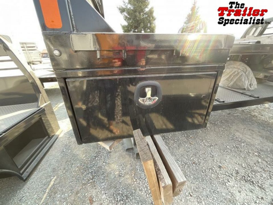 New 2000 CM Truck Beds HS8 6/84/58/42 2FTB Truck Bed