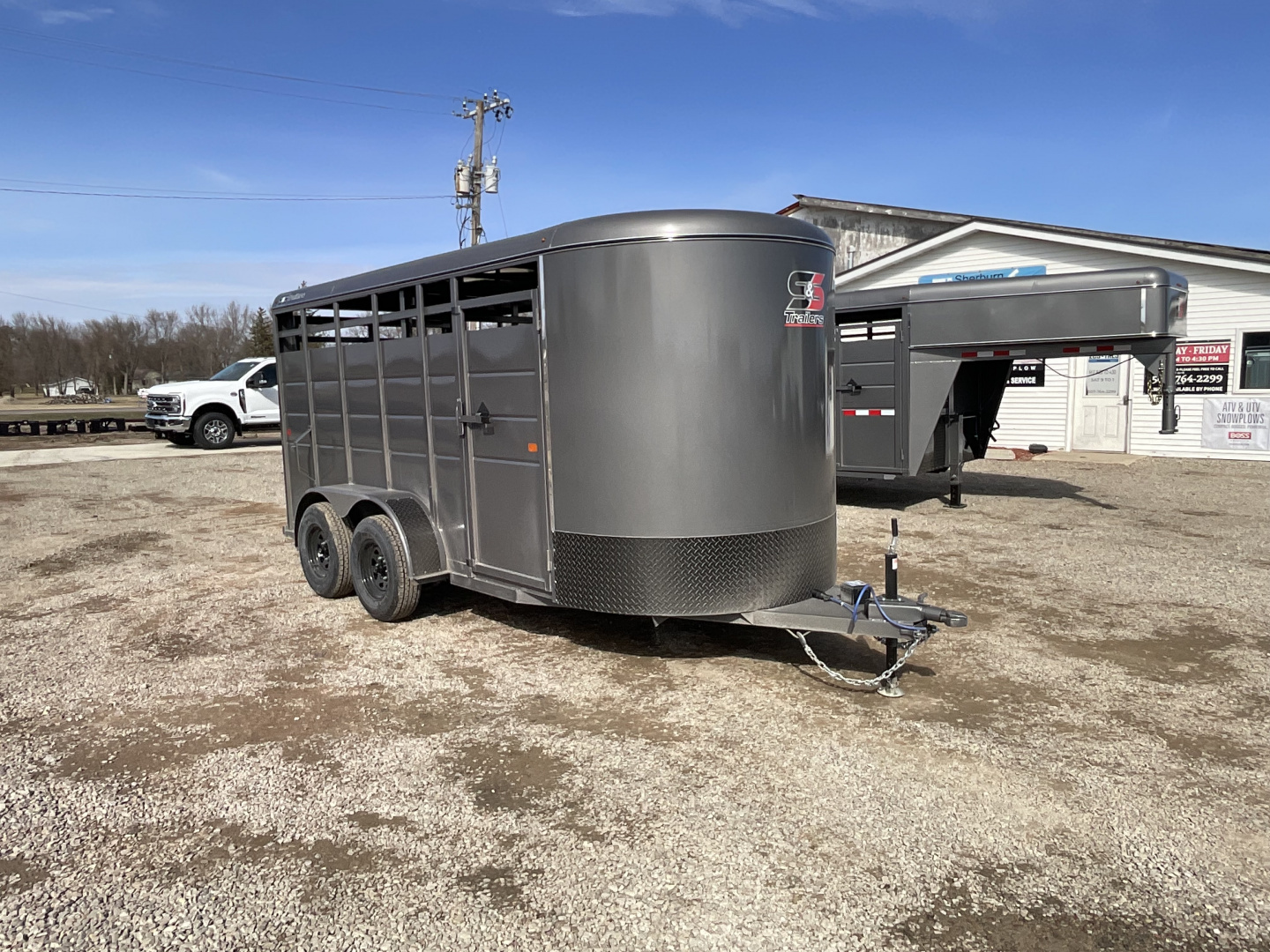 New 2027 S&S TRAILERS LIVESTOCK 16 Stock / Stock Combo Trailer