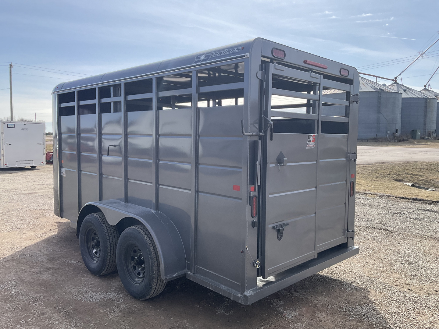 New 2027 S&S TRAILERS LIVESTOCK 16 Stock / Stock Combo Trailer