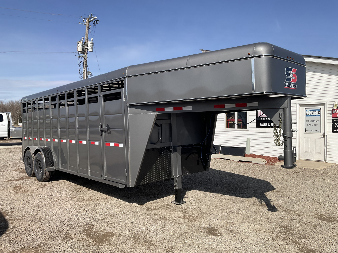 New 2027 S&S TRAILERS GN LIVESTOCK 20 Stock / Stock Combo Trailer