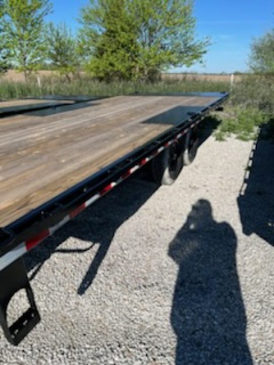 New 2026 Sure-Trac 8.5 x 22 15K HD Deckover Power Tilt Trailer