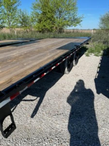 New 2026 Sure-Trac 8.5 x 22 15K HD Deckover Power Tilt Trailer