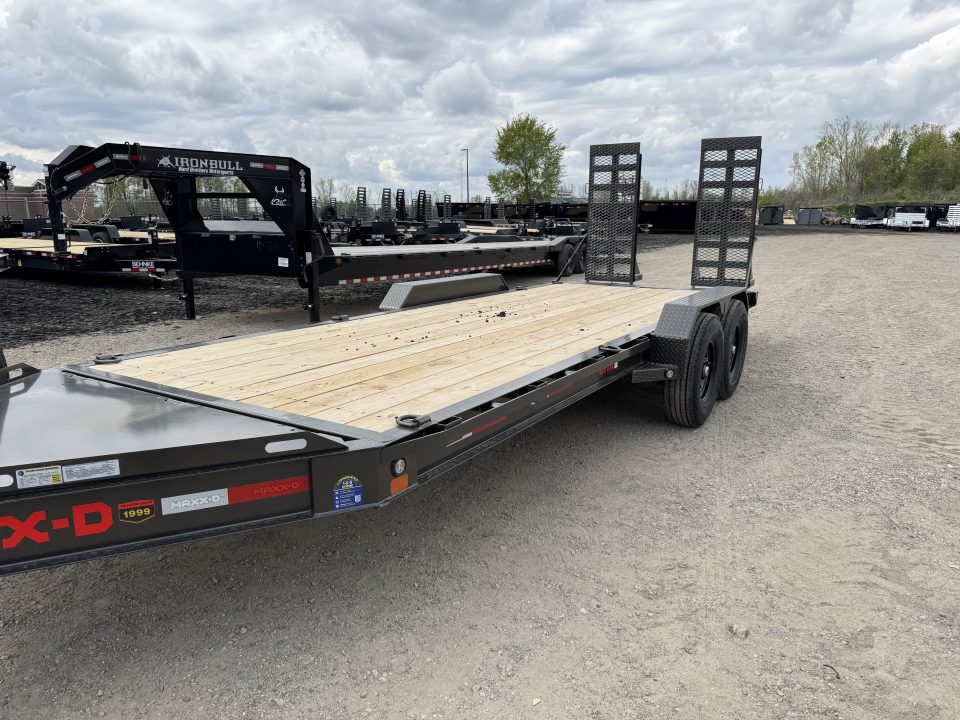 New 2026 MAXX-D EHX8320 Car Hauler