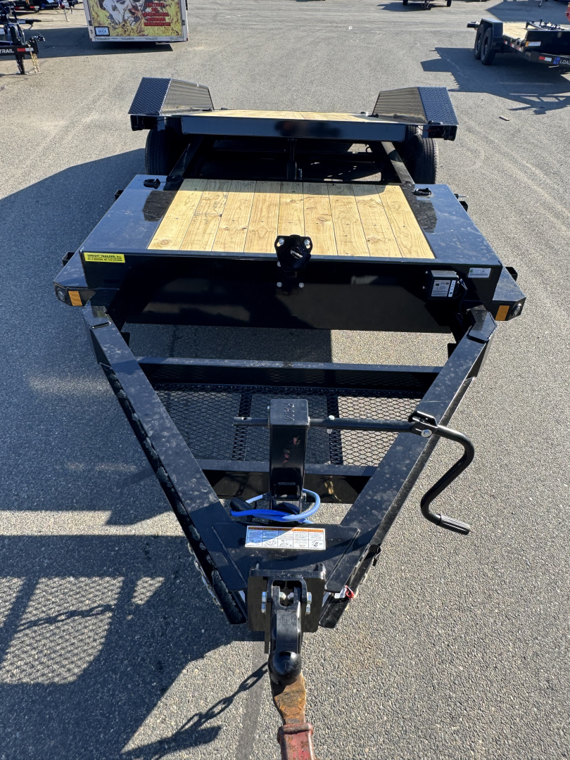 New 2026 Load Trail 102"X22' Tri-Axle Tilt Trailer