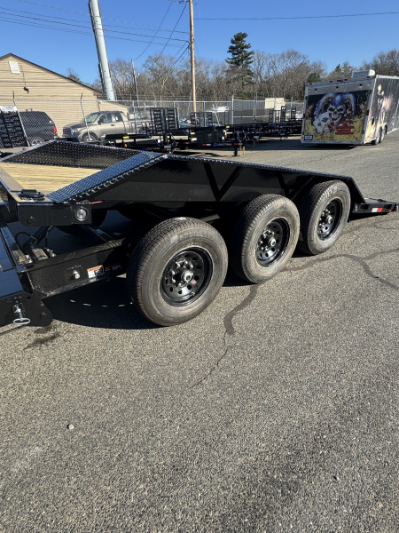 New 2026 Load Trail 102"X22' Tri-Axle Tilt Trailer