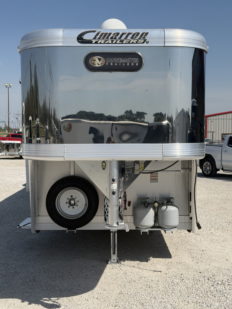 Used 2017 Cimarron Stock Combo Living Quarters Gooseneck Trailer
