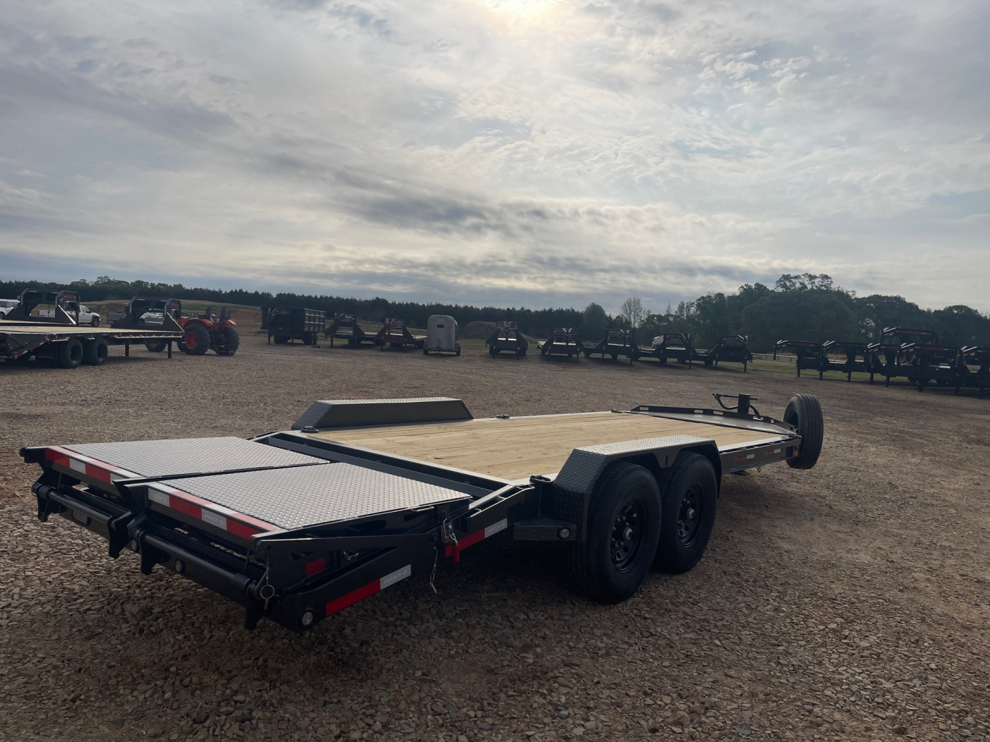 New 2026 MAXX-D EHX8320 Equipment Trailer