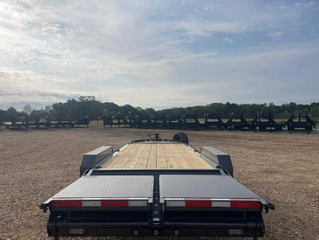 New 2026 MAXX-D EHX8320 Equipment Trailer