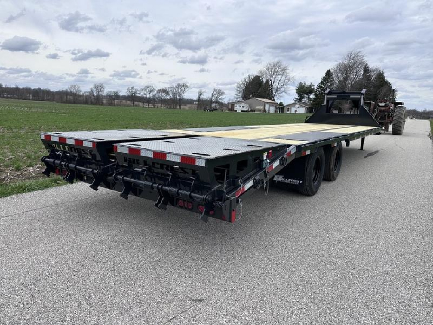 New 2026 Hillcrest 102"x25'(20'+5') 25.9K