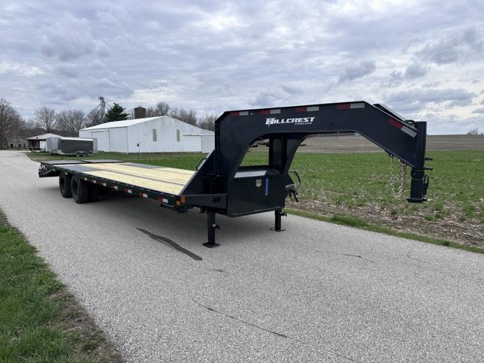 New 2026 Hillcrest 102"x30' (25'+5') 22.9K