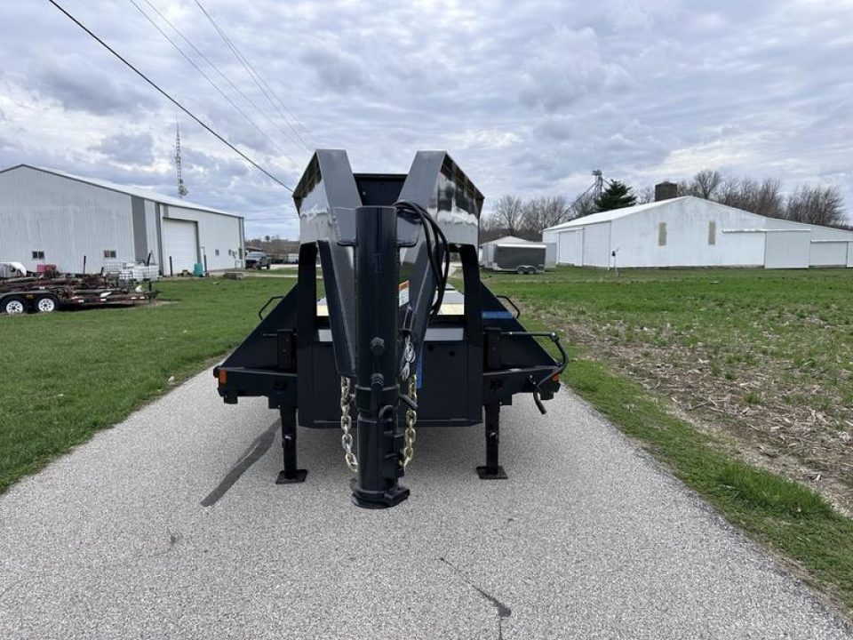 New 2026 Hillcrest 102"x30'(25'+5') 25.9K