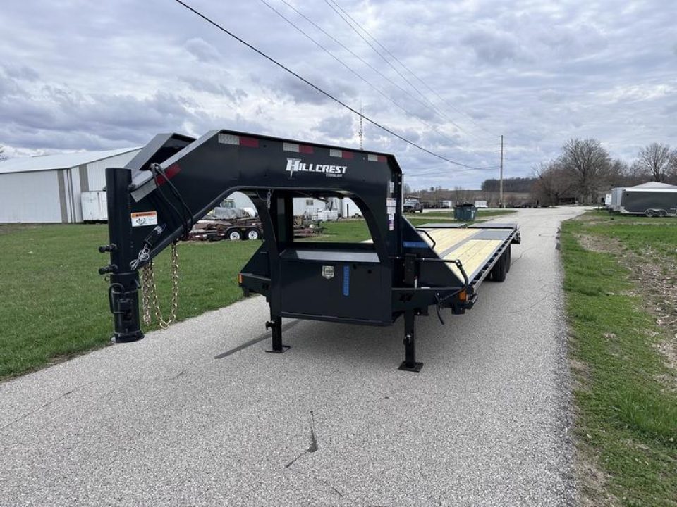 New 2026 Hillcrest 102"x30'(25'+5') 25.9K