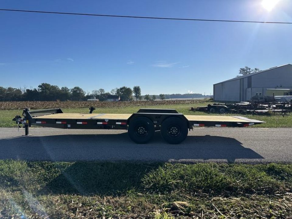 New 2026 Hillcrest 82"x22' (16'+6') 14K Tilt