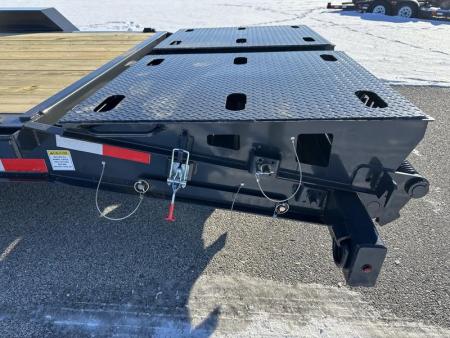 New 2026 Hillcrest 83"x22' 17.6K