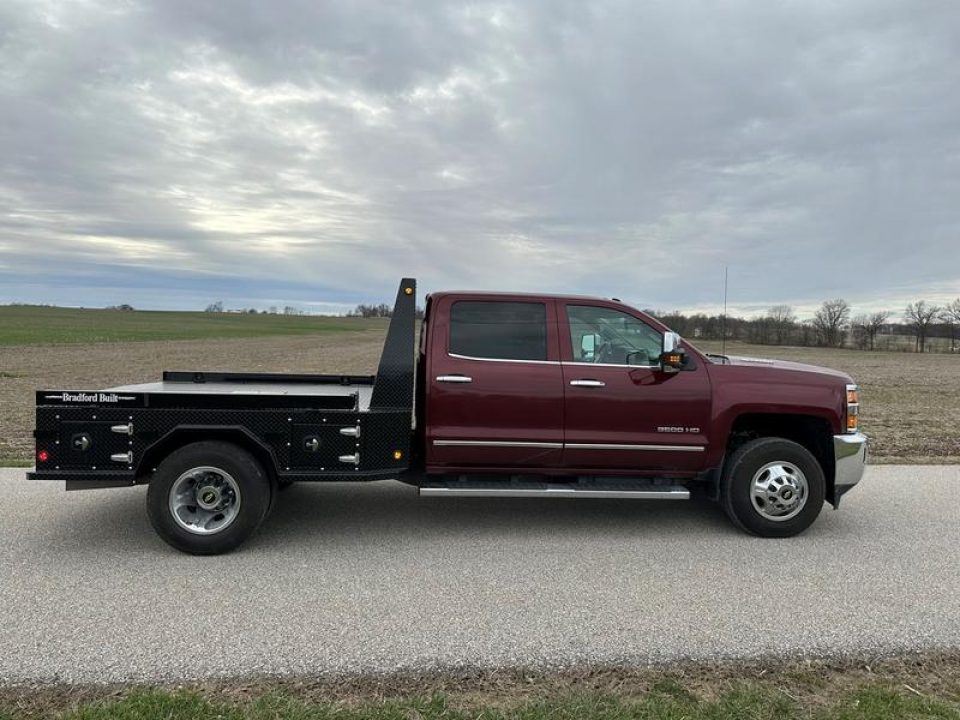New 2025 Bradford Built 96"x103" Regulator Ram