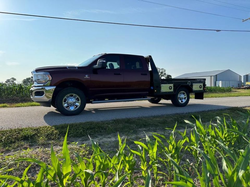 New 2025 Bradford Built 96"x103" Regulator Ram