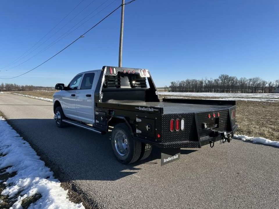 New 2025 Bradford Built 96"x103" Regulator Ram