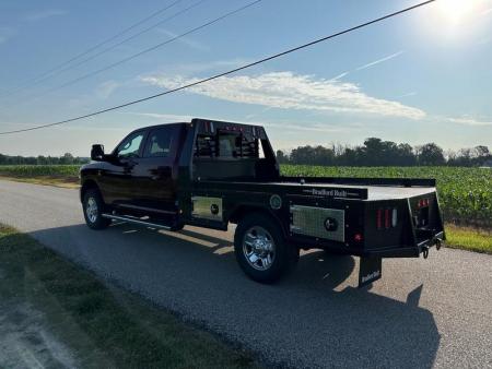 New 2025 Bradford Built 96"x103" Regulator Ram