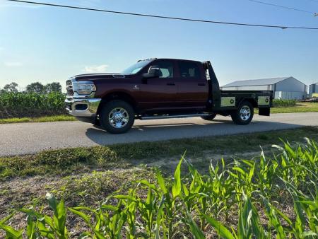 New 2025 Bradford Built 96"x103" Regulator Ram