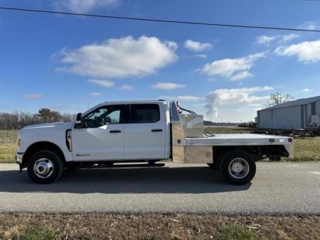 New 2025 Hillsboro 81"x102" Single Wheel Long Bed 2500 Series