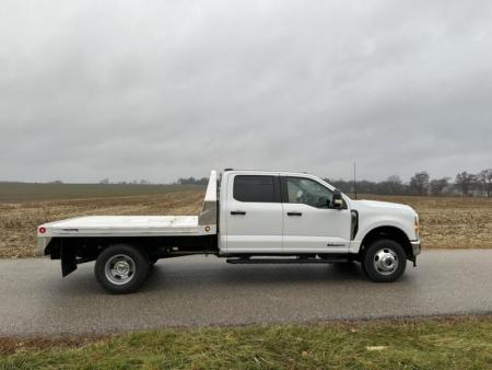 New 2025 Hillsboro 81"x102" Single Wheel Long Bed 2500 Series