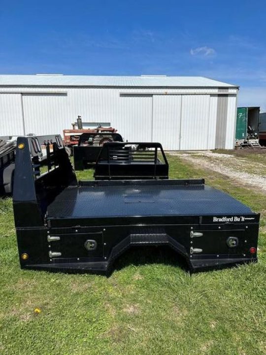 New 2024 Bradford Built 96"x114" Steel Stepside