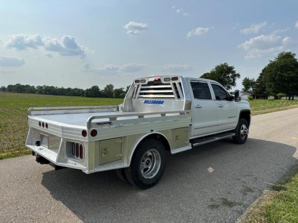 New 2024 Hillsboro 81"x102" Ford/GM Single Wheel Long Bed Box Delete 4000 Series