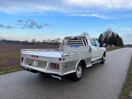 New 2024 Hillsboro 81"x102" Ford/GM Single Wheel Long Bed Box Delete 4000 Series