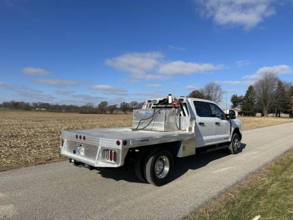 New 2023 Hillsboro 96"x102" Dually Box Removal 2500 Series