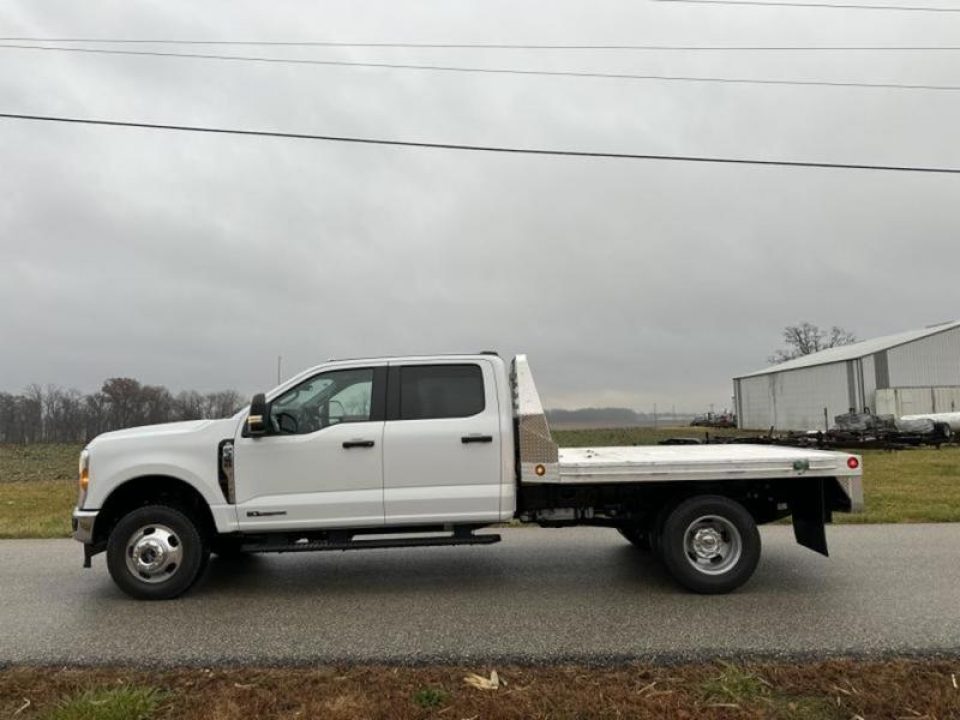 New 2023 Hillsboro 96"x102" Dually Box Removal 2500 Series