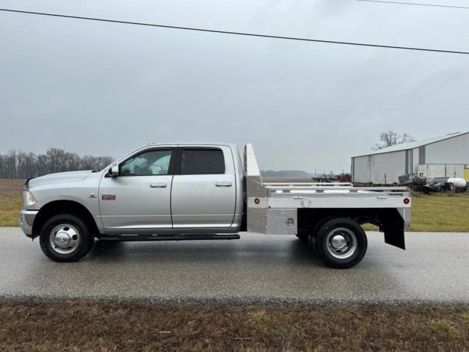 New 2023 Hillsboro 96"x102" Dually Box Removal 3000 Series