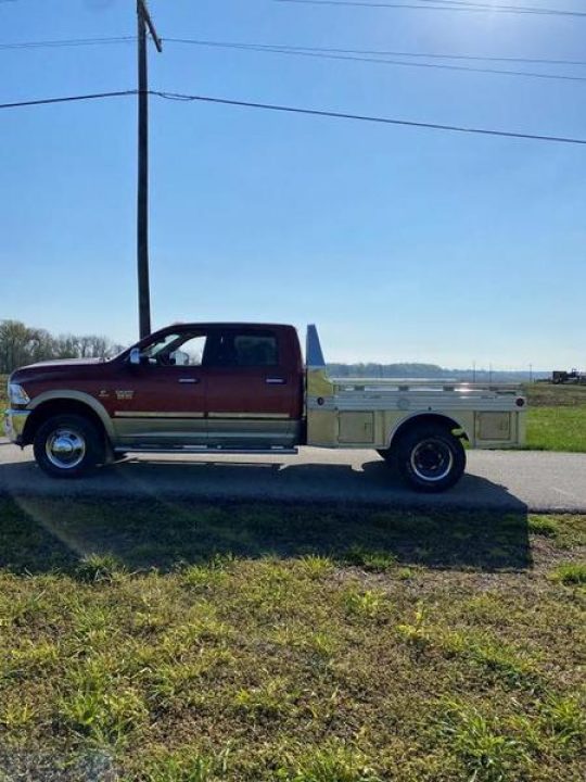 New 2023 Hillsboro 96"x102" GM/Ford Dually Box Removal 4000 Series